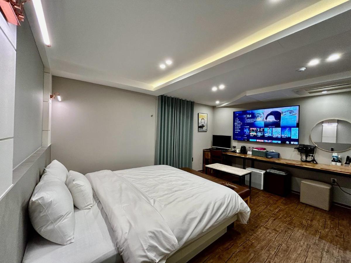 Series Hotel Gyeongju Bagian luar foto
