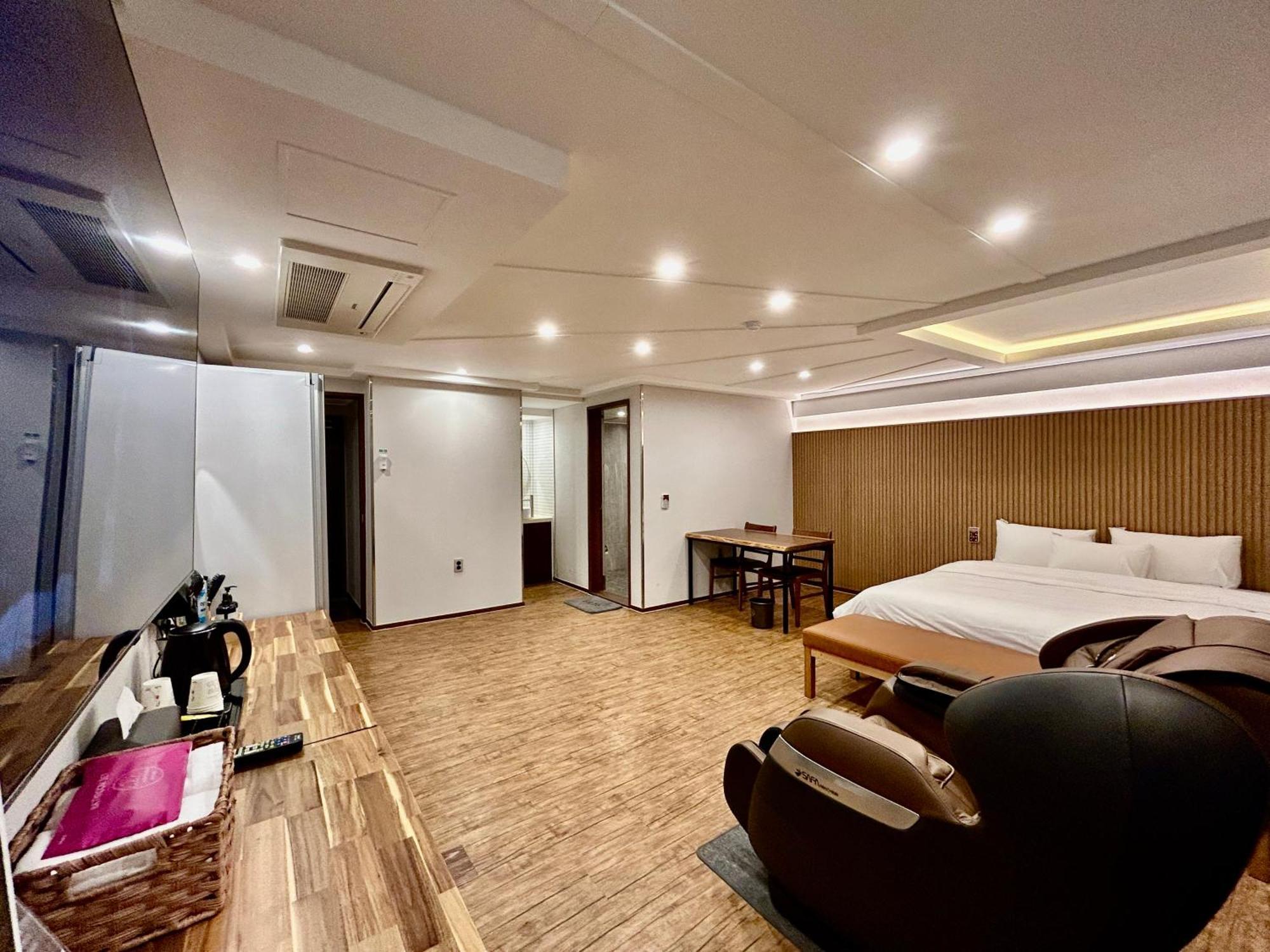 Series Hotel Gyeongju Bagian luar foto