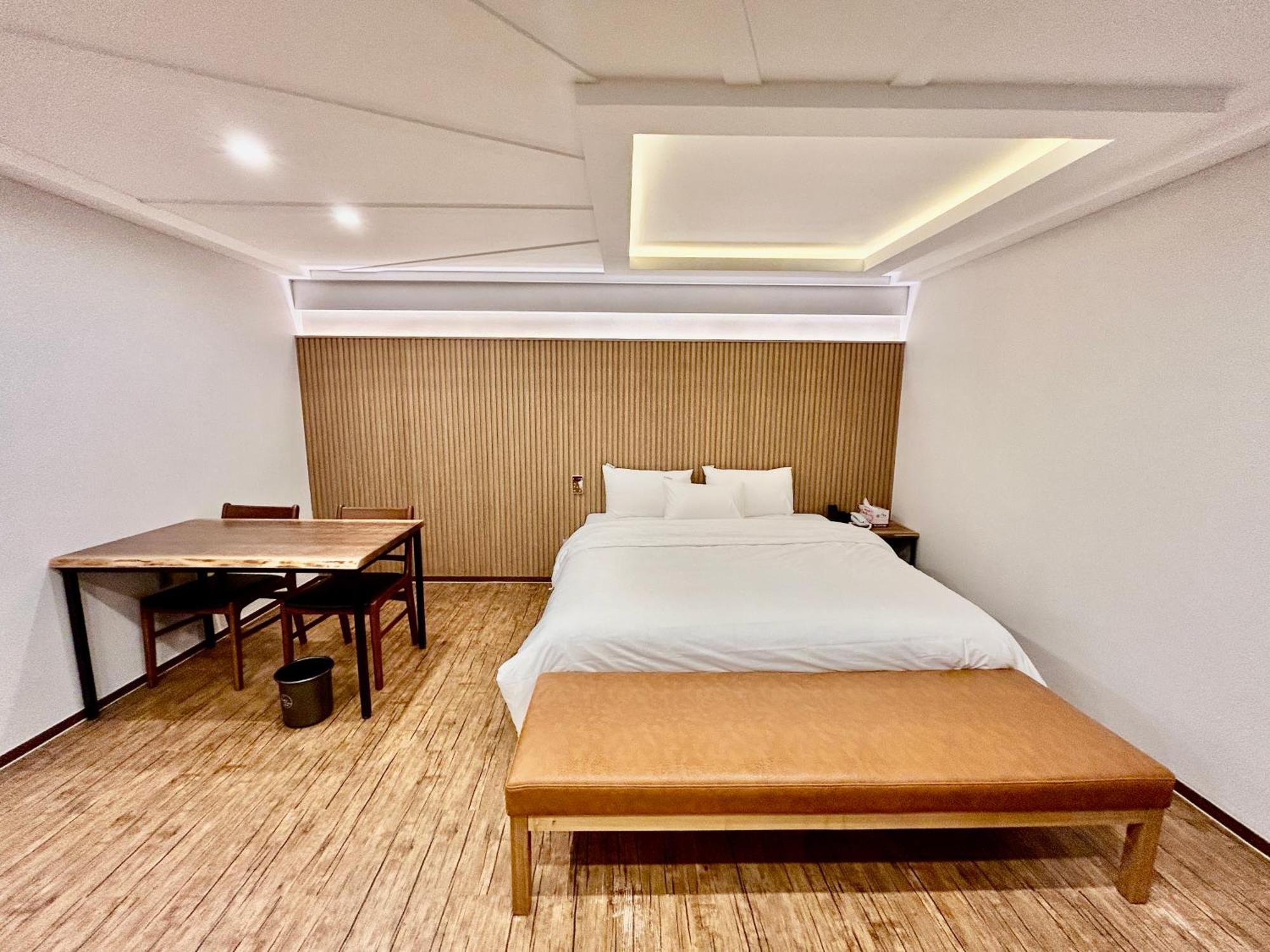 Series Hotel Gyeongju Bagian luar foto
