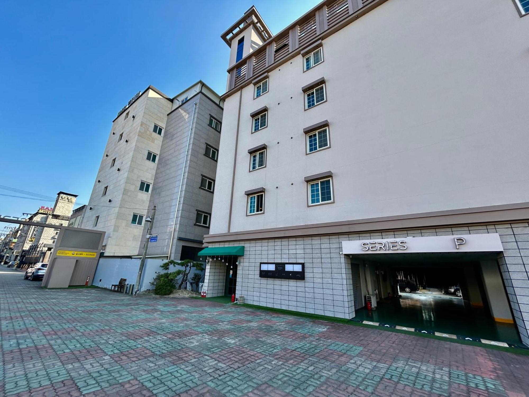 Series Hotel Gyeongju Bagian luar foto